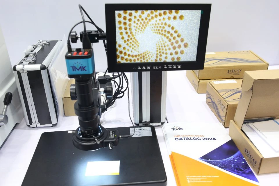 VIMEXPO 2024: Cùng TECOTEC trải nghiệm thiết bị tiên tiến 20 Cận cảnh kính hiển vi TMK