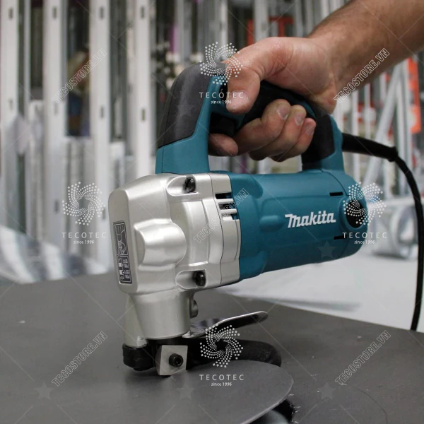 Máy cắt kim loại Makita JS3201